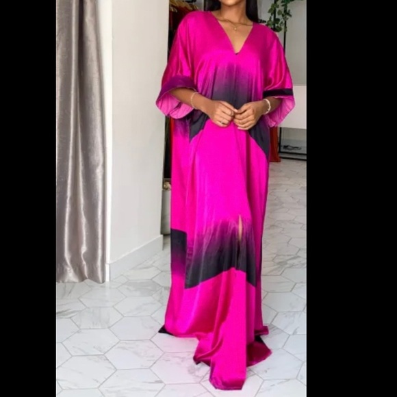 Dresses & Skirts - Stunning maxi kimono dress free sz